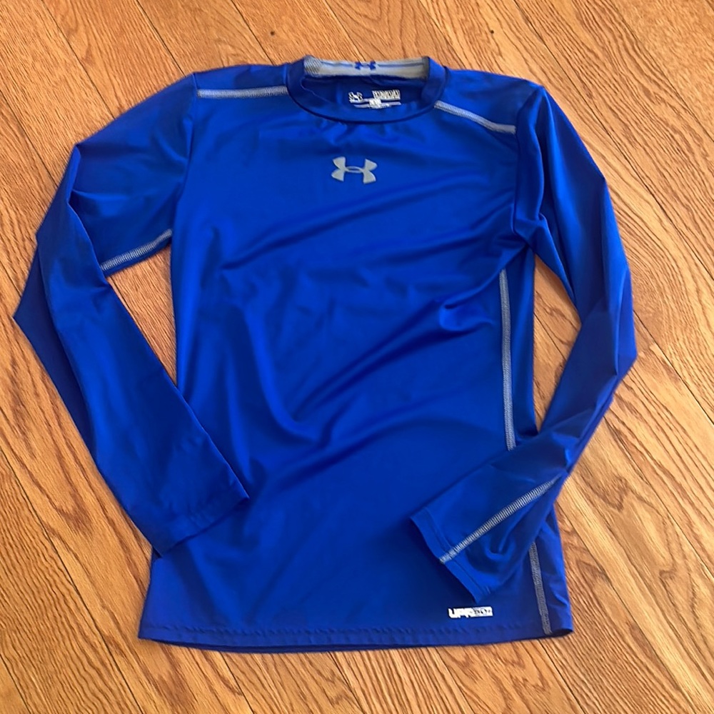 Youth under Armour shirt